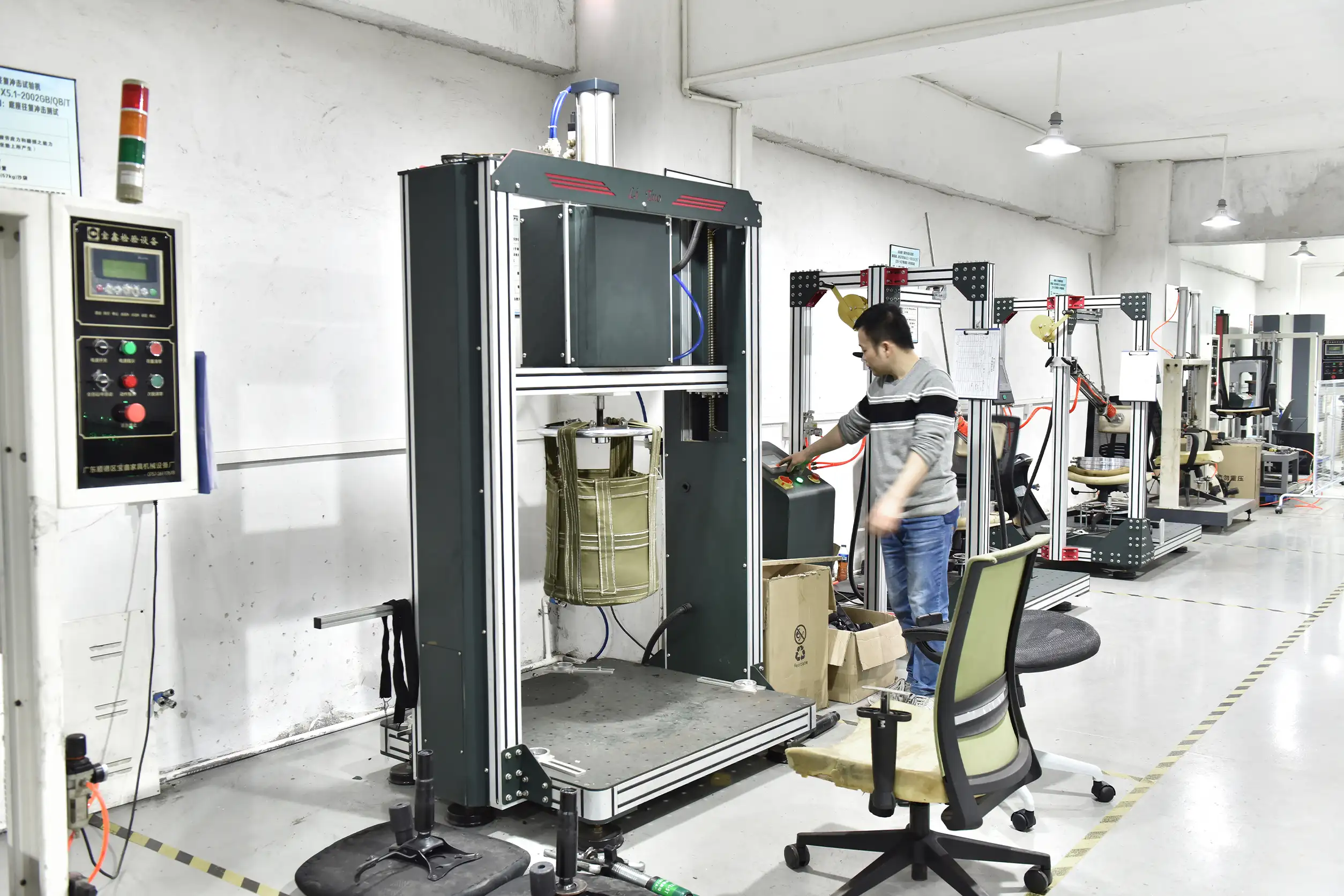 bespoke-chair-testing-room