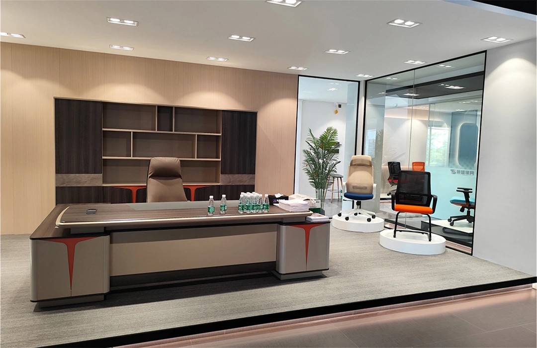 executive-office-chair-display