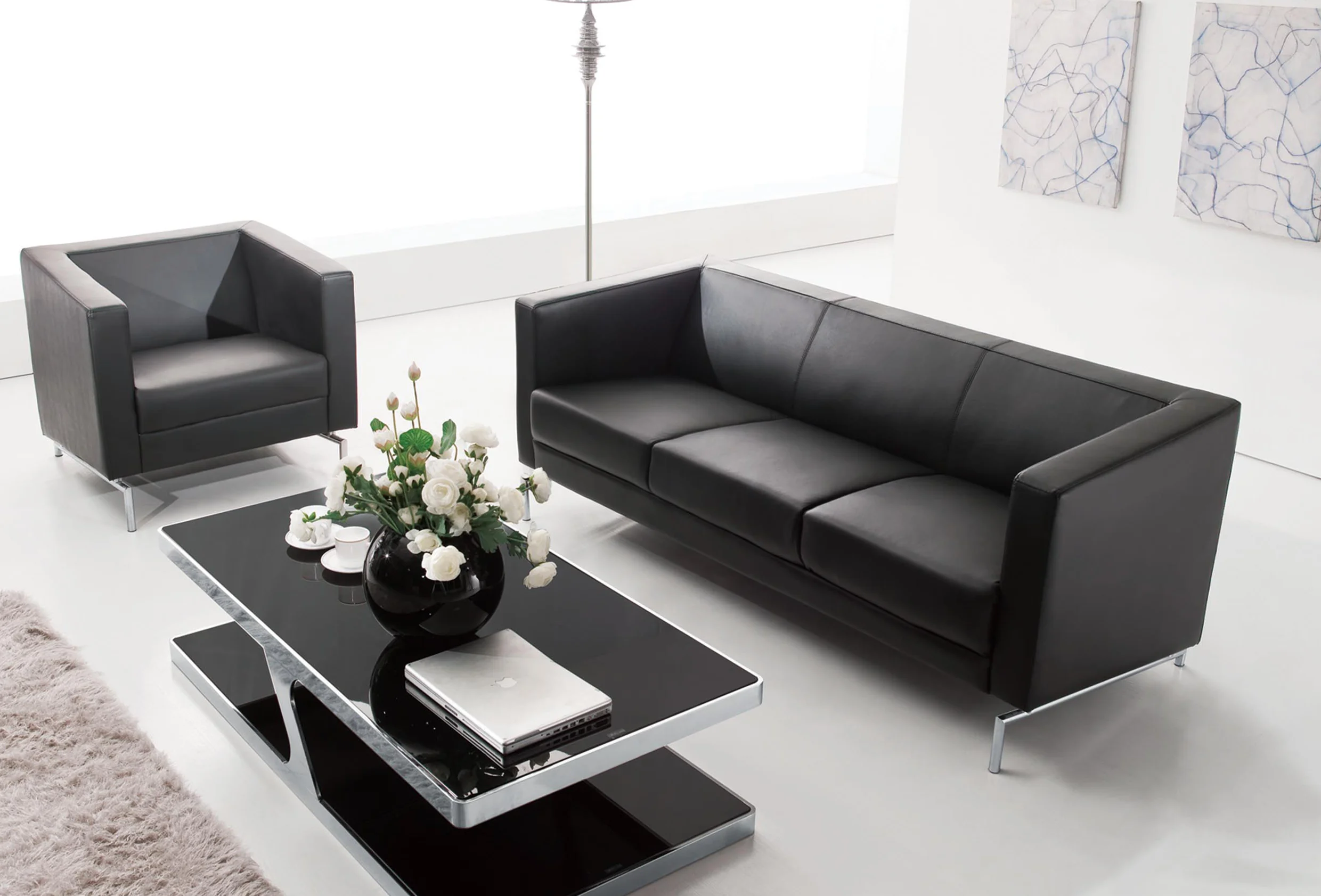 leather-office-sofa-in-corner