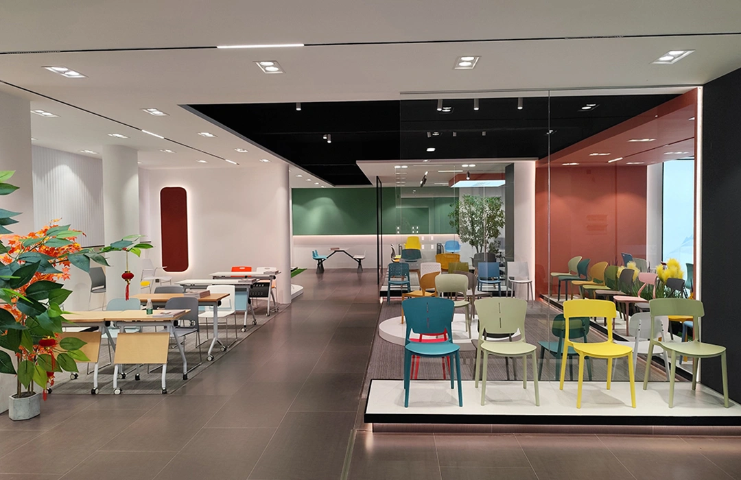 office-and-training-seating-display-center